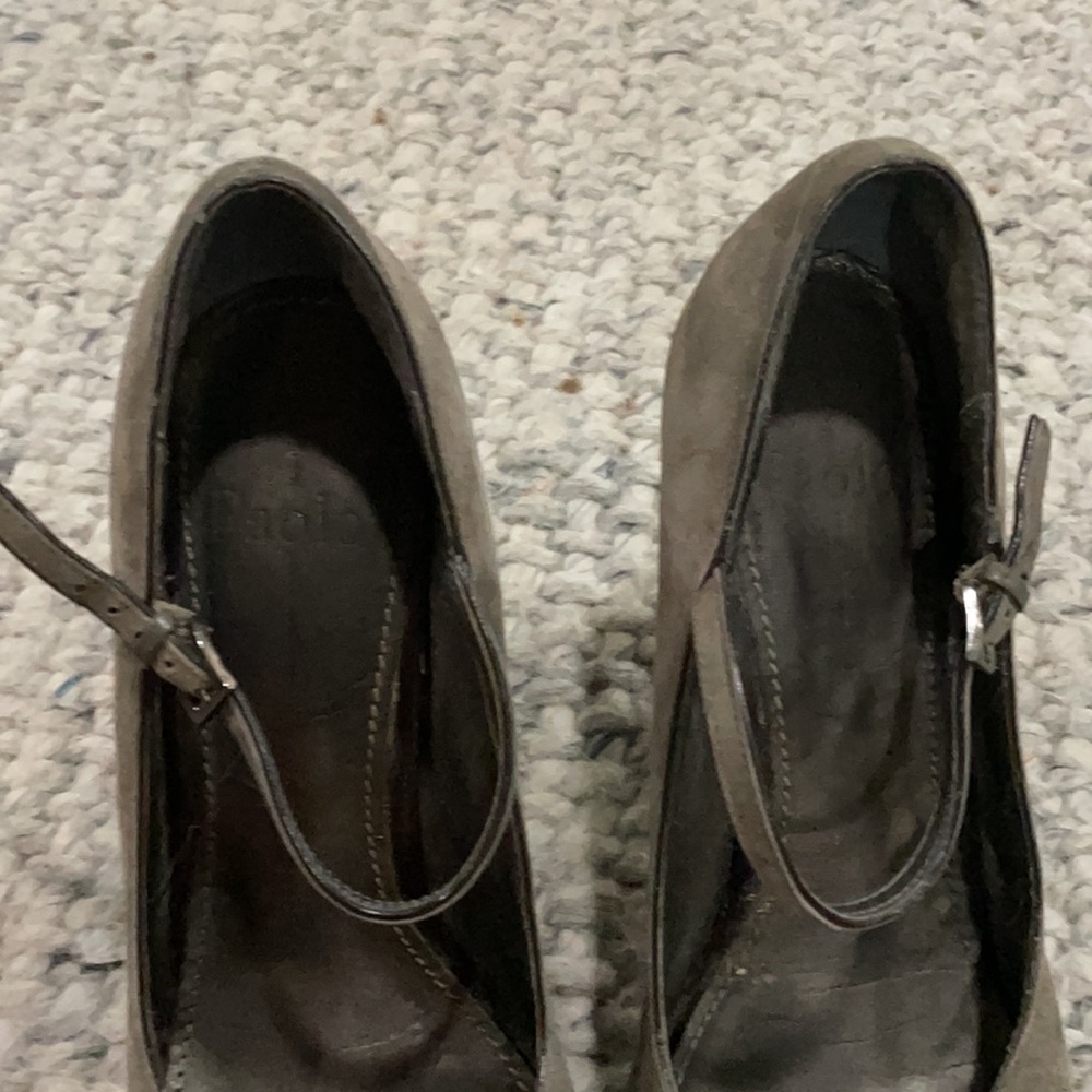 Peep toe heels - Picture 6 of 9
